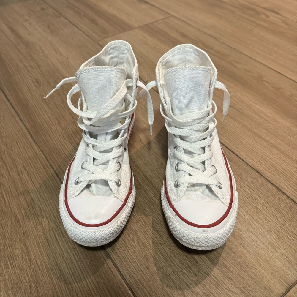 Converse High Tops